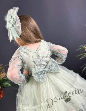Празнична детска рокля Тера с дълъг ръкав  от дантела и тюл в светлозелено с харбала и панделка за коса  2