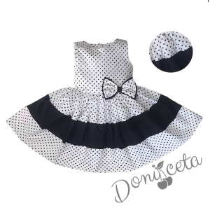 Комплект от детска рокля без ръкав в бяло на черни точки с лента и болеро в екрю 2