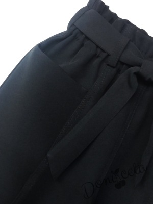 Детски дълъг панталон за момиче в черно с висока талия, колан и джобове 3