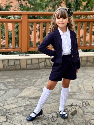 Детски комплект 3 части за момиче от къси панталонки , сако в тъмнсиньо и официална блуза с дълъг ръкав в бяло с дантела 1