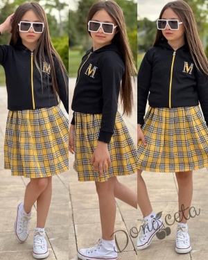 Детски комплект за момиче от карирана пола в жълто и суитшърт в черно с цип