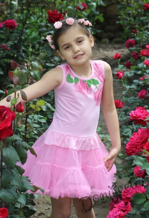 Лятна рокля в розово  с розички