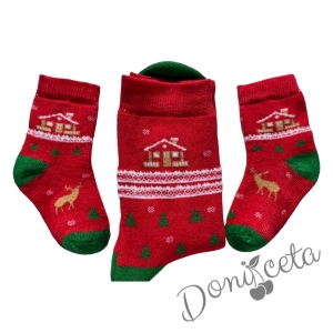 Коледни червени термо чорапи с къщичка, еленче и елхички 2