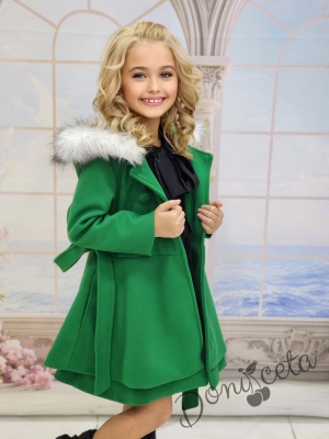 Комплект от палто в зелено и рокля в черно 1