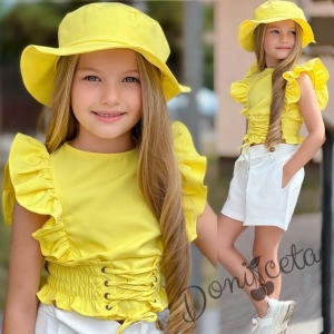 Комплект за момиче от блуза, къси панталони и шапка в жълто1