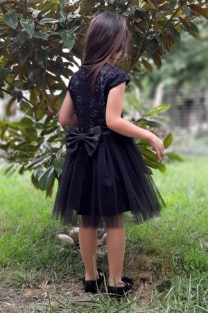 Детска официална рокля с къс ръкав с дантела в черно с тюл Анабел 4