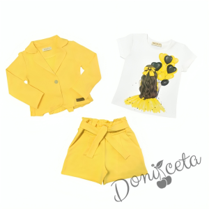 Комплект за момиче от тениска в бяло с балони, къси панталони и сако в жълто