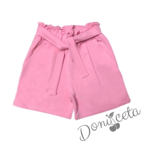 Комплект за момиче от тениска в бяло с балони и къси панталони в розово 4