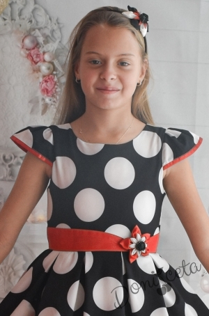 Официална детска рокля в черно на бели точки с червен колан 2