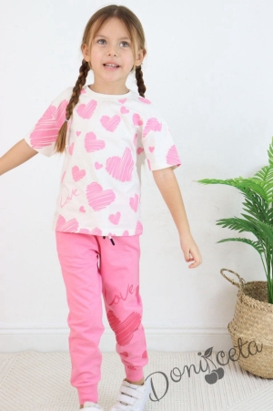 Комплект за момиче от тениска и панталон в розово със сърца