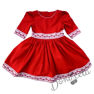 Детска рокля в екрю с фолклорни/етно мотиви в червено тип носия 1