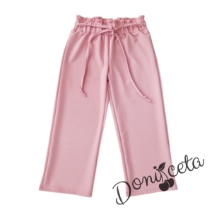 Комплект от панталон рипс в розово с тънък колан и туника в бяло с орхидеи 3
