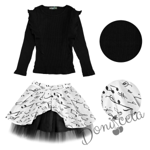 Комплект от пола в бяло на ноти и релефна блуза с дълъг ръкав в черно 2