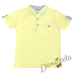 Детски комплект за момче от блуза в жълто и къси дънки в синьо 2