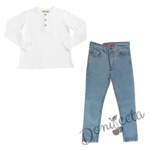 Детски комплект за момче от блуза в бяло с дълъг ръкав и дълги дънки в светлосиньо 1