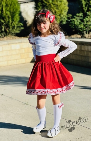 Комплект за момиче от 2 части- пола в червено и блуза в бяло с къдрици с фолклорни/етно мотиви11