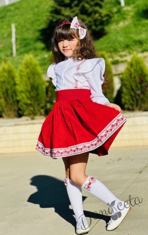 Комплект за момиче от 4 части- пола, риза с дълъг ръкав с фолклорни/етно мотиви, чорапи и диадема3
