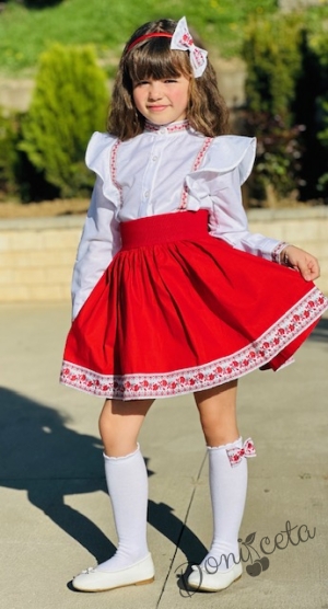 Комплект за момиче от 4 части- пола, риза с дълъг ръкав с фолклорни/етно мотиви, чорапи и диадема7