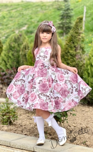 Детска рокля в пепел от рози с цветя тип клош с тюл отдолу