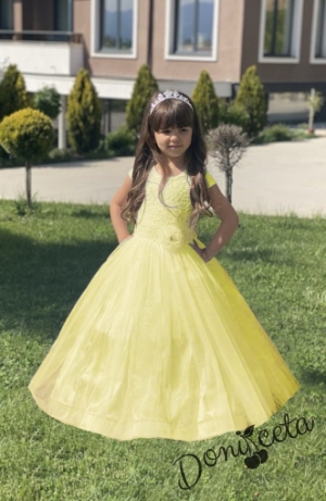 Официална дълга детска рокля в жълто от дантела и тюл за шаферка Криска и обръч 1