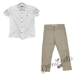 Летен комплект за момче риза с къс ръкав в бяло и дълги панталони в бежово 1