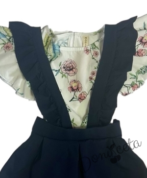Комплект от сукман с къдрички в тъмносиньо  и блуза на цветя с къс ръкав 565866487