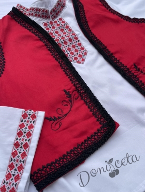 Мъжка или детска народна народна носия за момче 93 с фолклорни/етно мотиви, с елек и кариран колан и гети 3