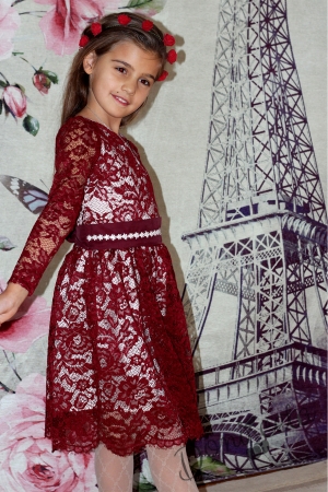 Official children's dress with long sleeves in lace in burgundy