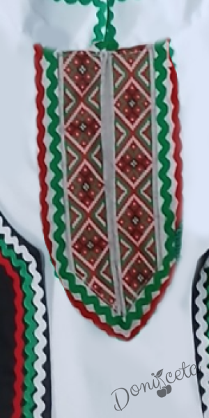 Мъжка или детска народна носия за момче 101 с калпак с фолклорни/етно мотиви, с елек и пояс в червено, гети и калпак