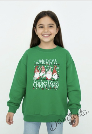 Детска коледна блуза за момиче в зелено със сладка картинка на джуджета и надпис