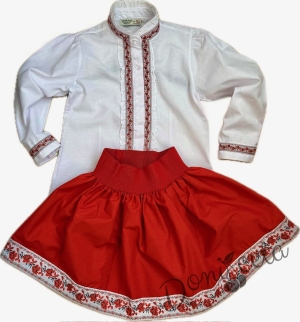Комплект за момиче от 2 части-пола в червено и риза с дълъг ръкав и къдрици с фолклорни/етно мотиви