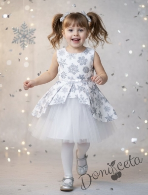 Детска коледна рокля в бяло на сиви снежинки с тюл и коланче и памучно бяло болеро