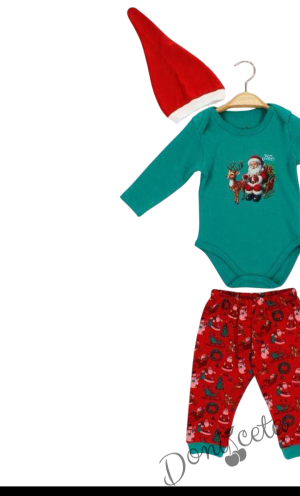  Бебешки коледен комплект от блузка в зелено с коледна картинка, долнище с коледни мотиви и шапка 3