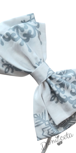 Коледна диадема в бяло със снежинки в сиво