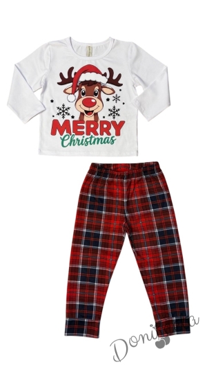 Детска, дамска или мъжка коледна пижама  в бяло и каре с весело еленче и надпис Весела Коледа