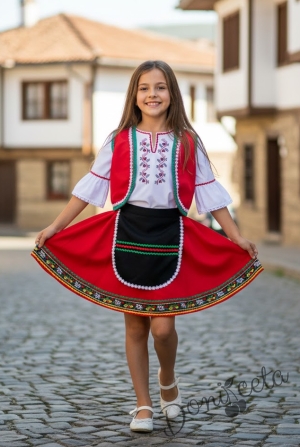 Дамска или детска народна носия 102-риза с бродерия, пола, елек, и черна престилка с фолклорни/етно мотиви