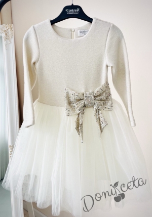 Официална детска рокля в екрю с ефектен плат и панделка в златисто