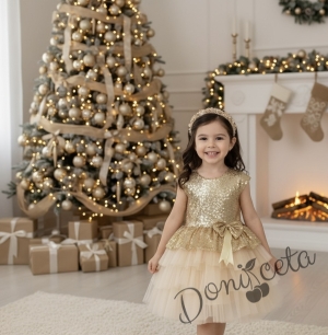 Детска празнична рокля в златисто от пайети и тюл на пластове Валериа