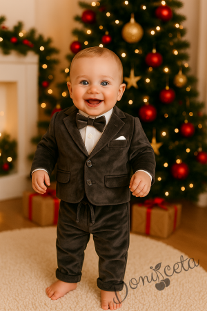 Бебешки елегантен костюм за момче от 4 части в кафяво-боди-риза в бяло, сако в кафяво, панталон и папийонка