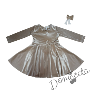 Детска рокля в бежово с панделка Елиса и фиба за коса