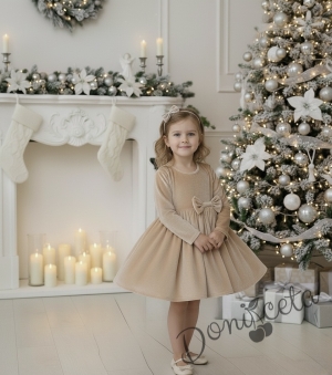 Детска рокля плюш в бежово с панделка Елиса и фиба за коса от колекция Бежина