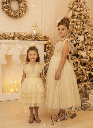 Официална къса детска рокля в златисто с тюл на пластове Малисия 
