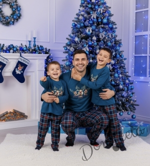 Детска коледна пижама Дашър в синьо с весели еленчета и надпис 