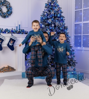 Мъжка коледна пижама Дашър в синьо с весели еленчета и надпис 