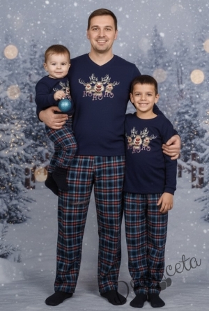 Мъжка коледна пижама Блитцен в тъмносиньо с весели еленчета и надпис 