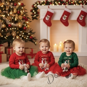 Ватирана коледна детска рокля Карена в зелено с богат тюл в червено с еленче