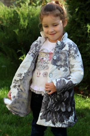  Children's jacket with flowers