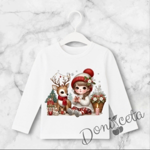 Детска коледна блуза в бяло с момиченце и весело еленче