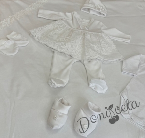 Комплект за изписване за момиче с рокличка от 7 части с дантела в бяло