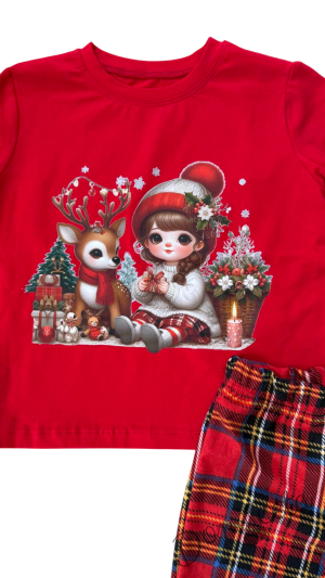Коледна детска пижама Донър с горнище в червено с коледни мотиви и долнище в червено каре Карена